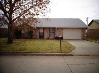 812 Hairston St, Altus, OK 73521
