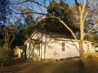 214 W Fig Ave, Foley, AL 36535