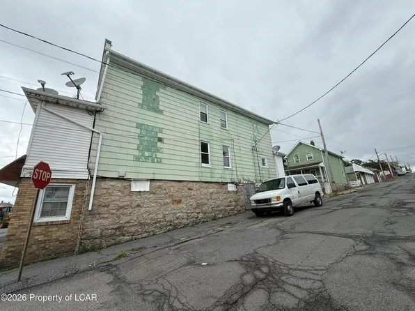 721 N Vine St, Hazleton, PA 18201