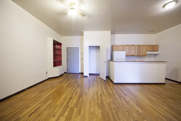 Rented by Brooklyn Group | media 18