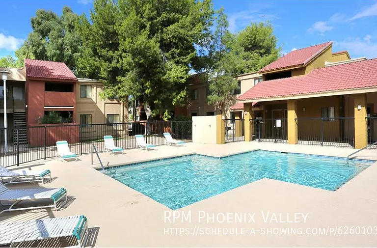 825 S River Dr — Photo 11