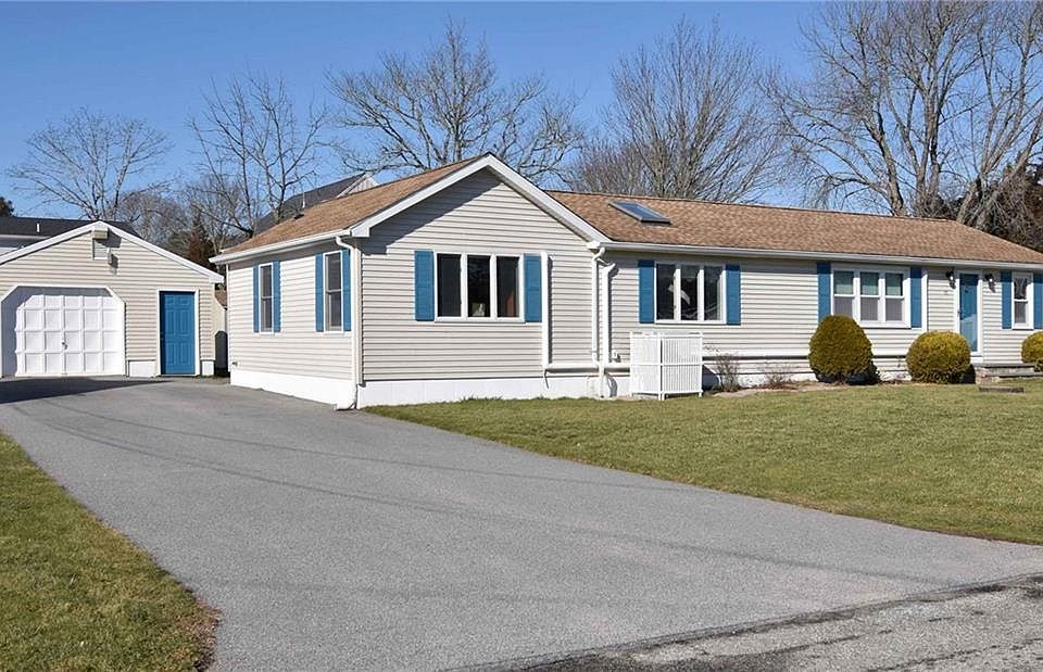43 Ram Island Rd, Charlestown, RI 02813 Zillow