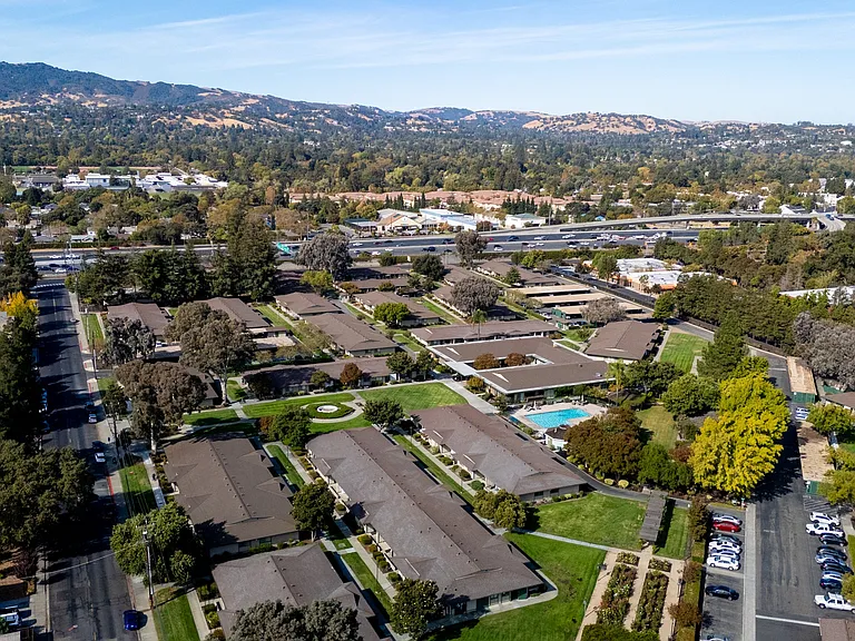 The Grove at Walnut Creek — Photo 8