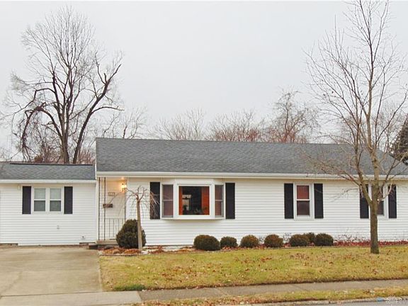 2nd image of 618 Sutton Dr