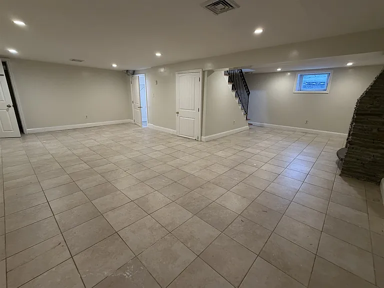 167 Summer St — Photo 23