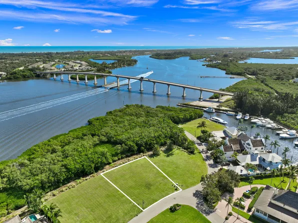 9210 E Marsh Island Drive, Vero Beach, FL 32963