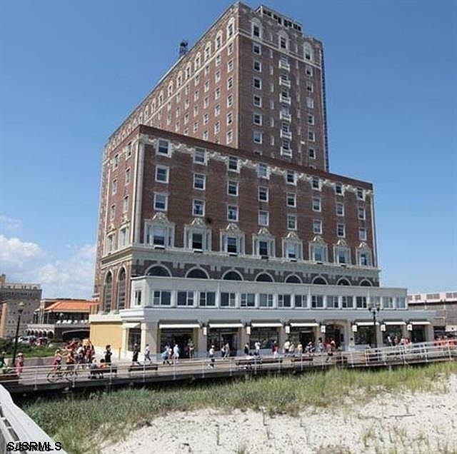 1st image of 2721 Boardwalk #304