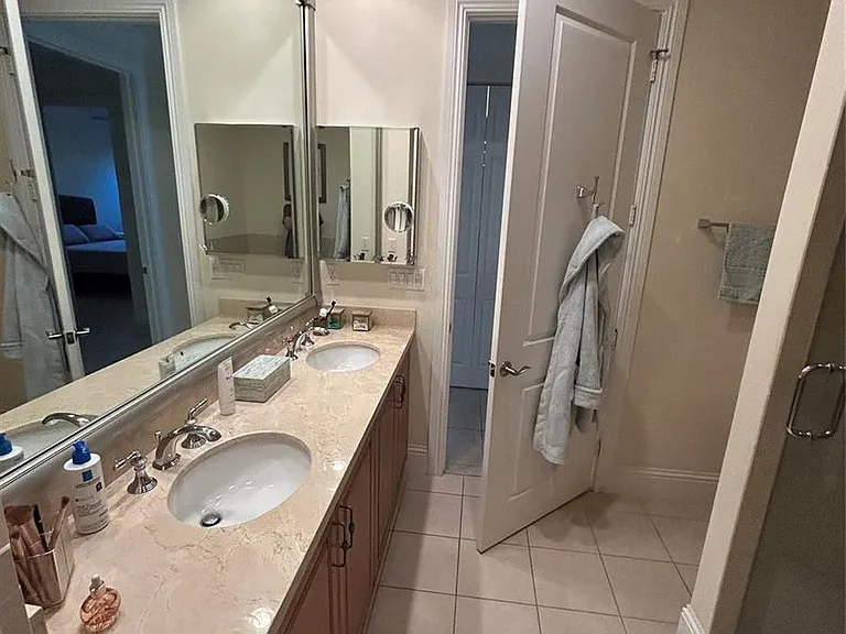226 N Latitude Cir #205 — Photo 27
