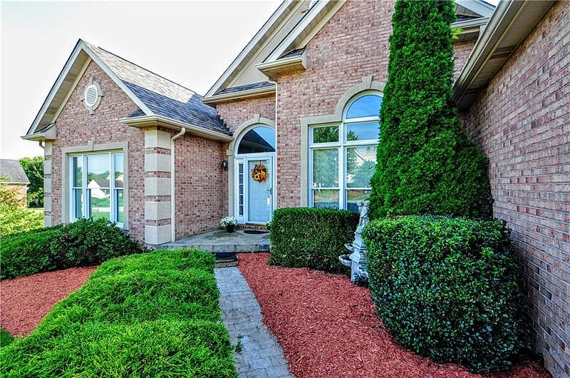 19 Intermediate Unit Dr, Coal Center, PA 15423 Zillow