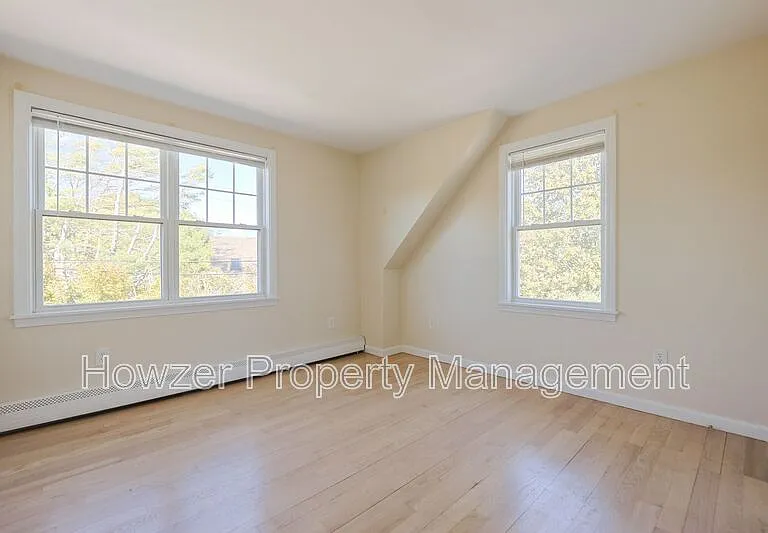 91 Louis St — Photo 9