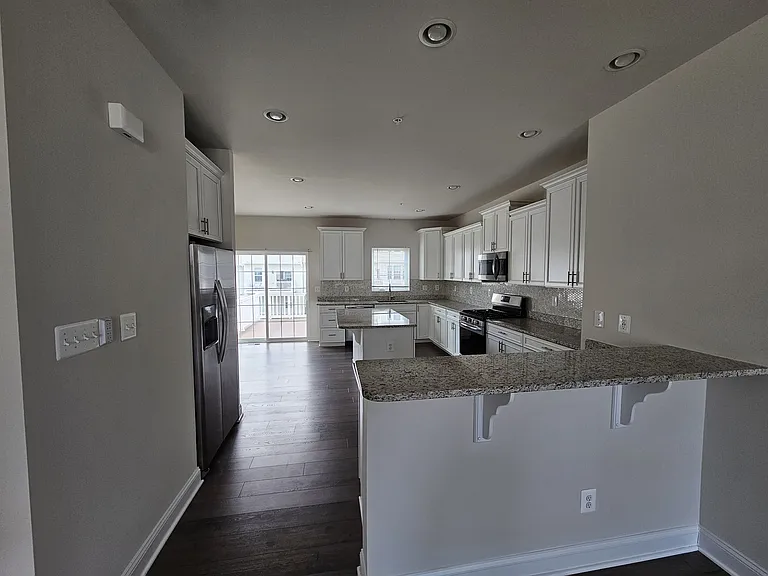 625 Heathland Trl — Photo 6