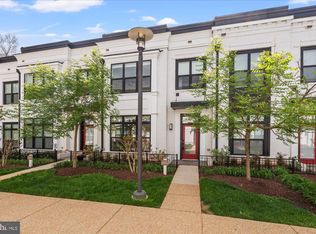 11324 Emerald Park Rd, Potomac, MD 20854