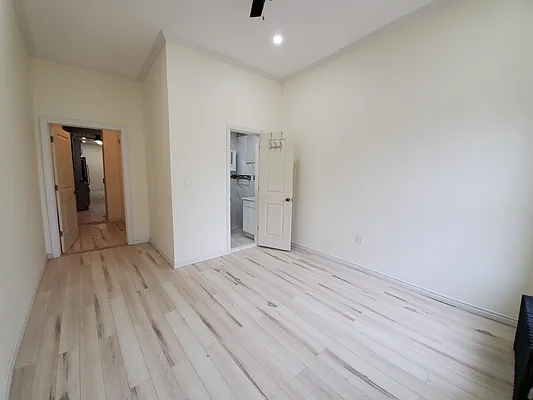 Rented by Ideal Properties Group | media 8