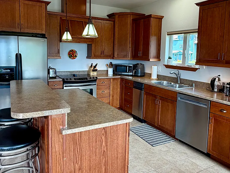 17019 Island View Dr — Photo 8