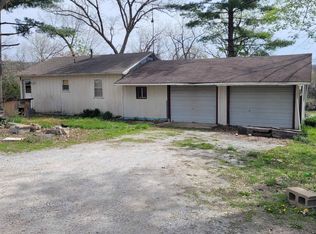 29134 Eastwood Ave, Warsaw, MO 65355