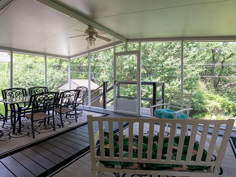 4240 Westmont Ct — Photo 28