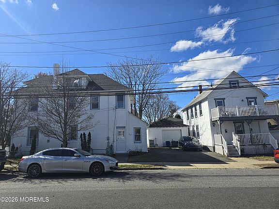 3rd image of 500 Park Place Avenue