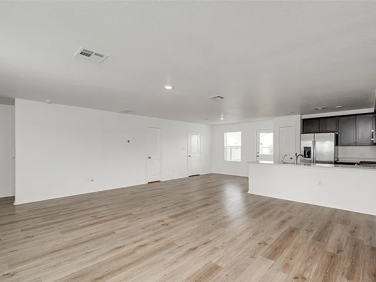 13520 Knights Branch Dr — Photo 6