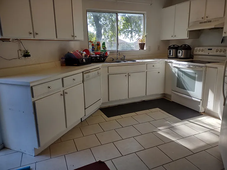 19 Fannin Post — Photo 8