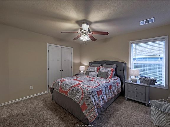 4th image of 3605 Davidson Dr