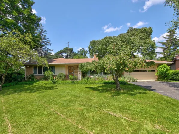 2447 Michigan St NE, Grand Rapids, MI 49506