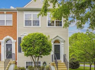 1 Castle Garden Ct #1, Olney, MD 20832