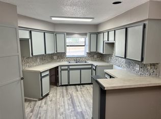 4011 Apache Cir, Granbury, TX 76048