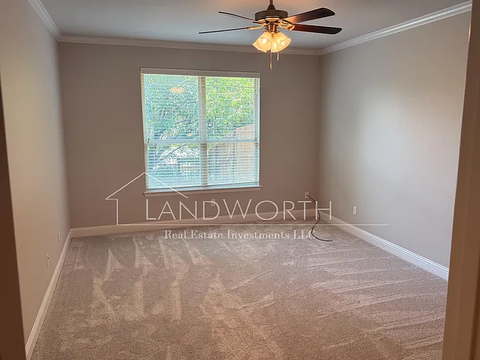 4604 Angus Dr — Photo 7