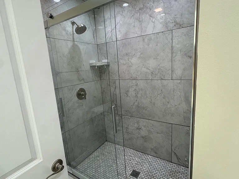 628 Empire Ave #628 — Photo 17