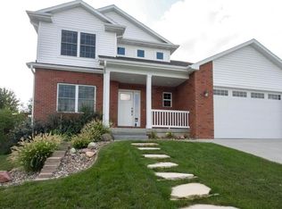 808 NW Rockcrest Rd, Ankeny, IA 50023