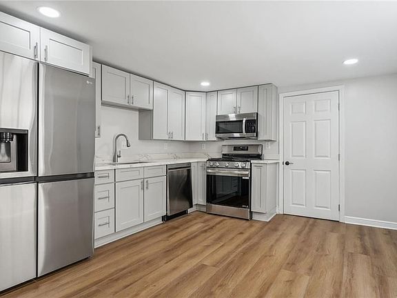 4th image of 507 S Solomon St #1A