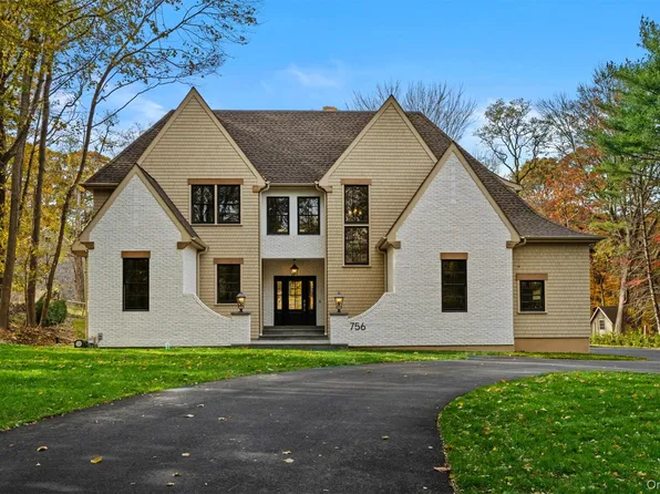 756 Mount Sinai-Coram Road, Mount Sinai, NY 11766