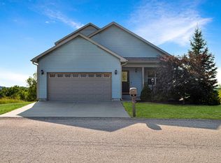 564 Kingsley Ridge Dr, Kingsley, MI 49649