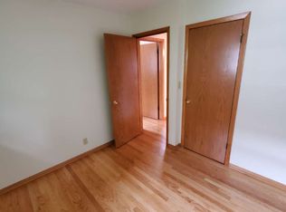 2934 S Logan Ave, Milwaukee, WI 53207