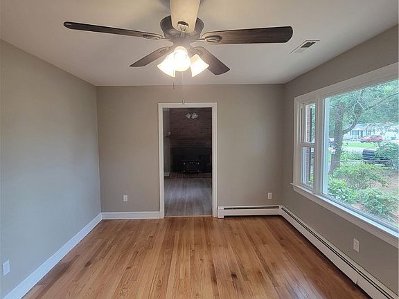 2nd image of 7517 Chamberlayne Ave