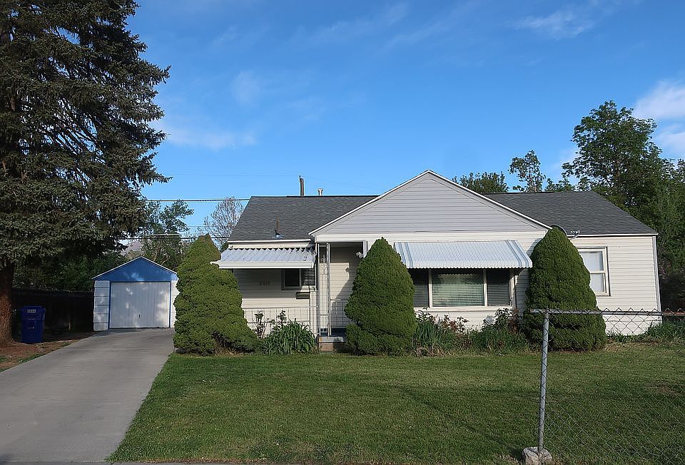 Front of house