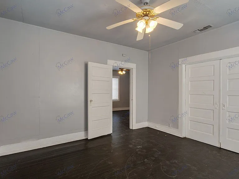 1209 Gladiolus St — Photo 15
