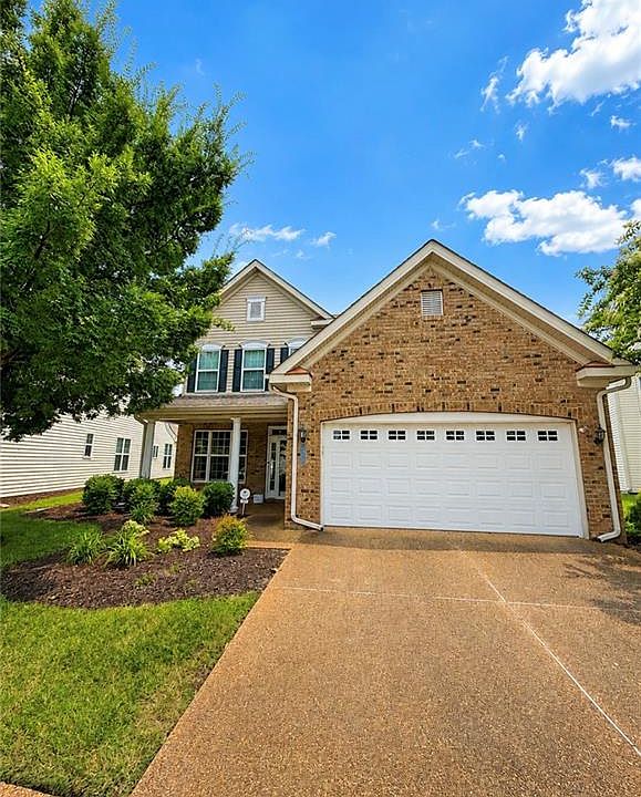 1st image of 526 Strathmore Ln