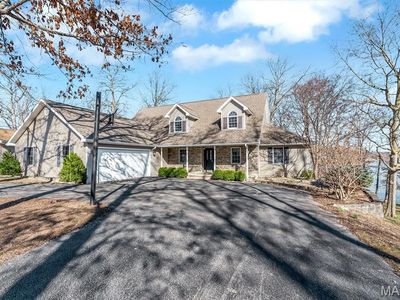 133 Pinnacle Point Dr, Hillsboro, IL, 62049
