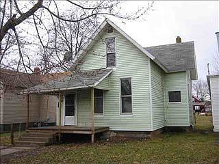 5th image of 221 S 10th St