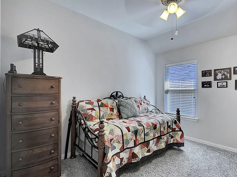 6004 Fremont Dr — Photo 14