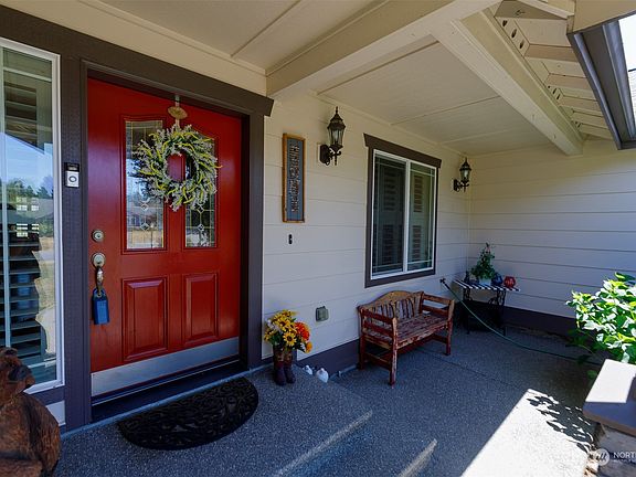 2nd image of 8110 Countrywood Drive SE