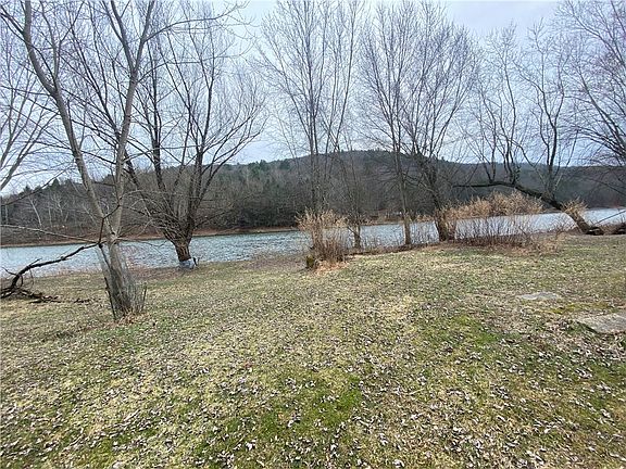 2nd image of Bouchouxville Rd Lot 38