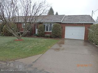 633 W 20th St, Hazleton, PA 18201