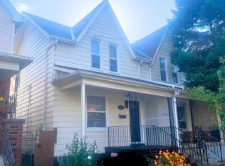 38 Beechwood Ave, Hamilton, ON L8L2S4