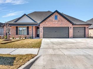 2013 Abbott Ln, Pea Ridge, AR 72751