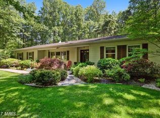 4011 Starlight Ct, Huntingtown, MD 20639