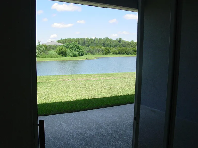 16019 Bristol Lake Cir — Photo 21
