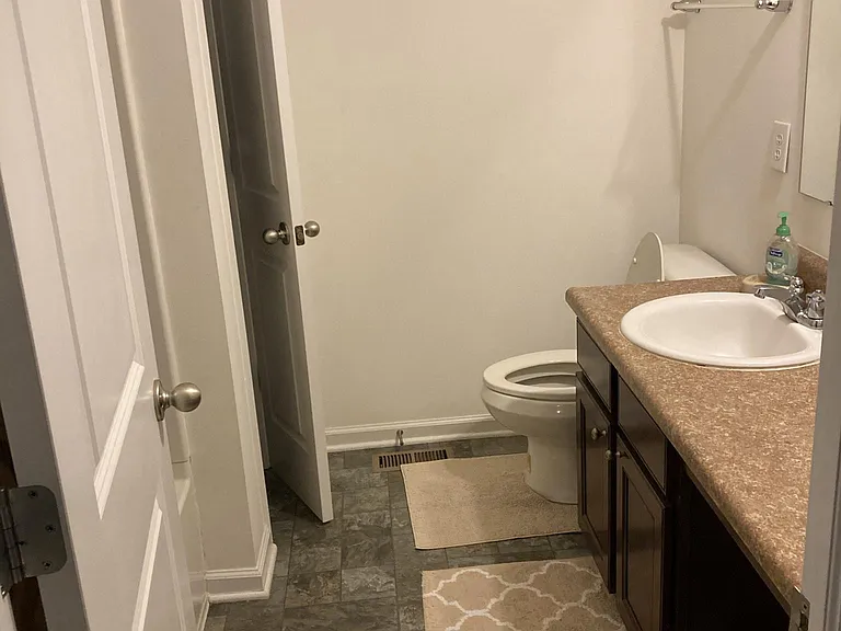 205 S Rockwood Crescent Ct — Photo 15