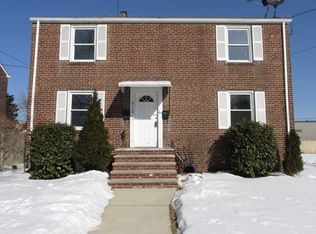 212 Willow Ave, Garwood, NJ 07027